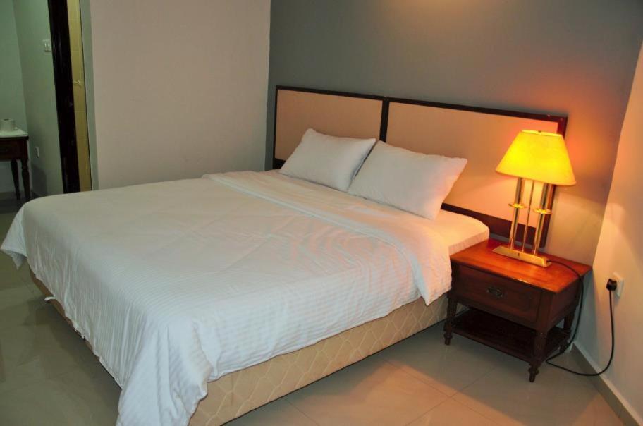 Senrose Hotel Kuantan Exterior foto